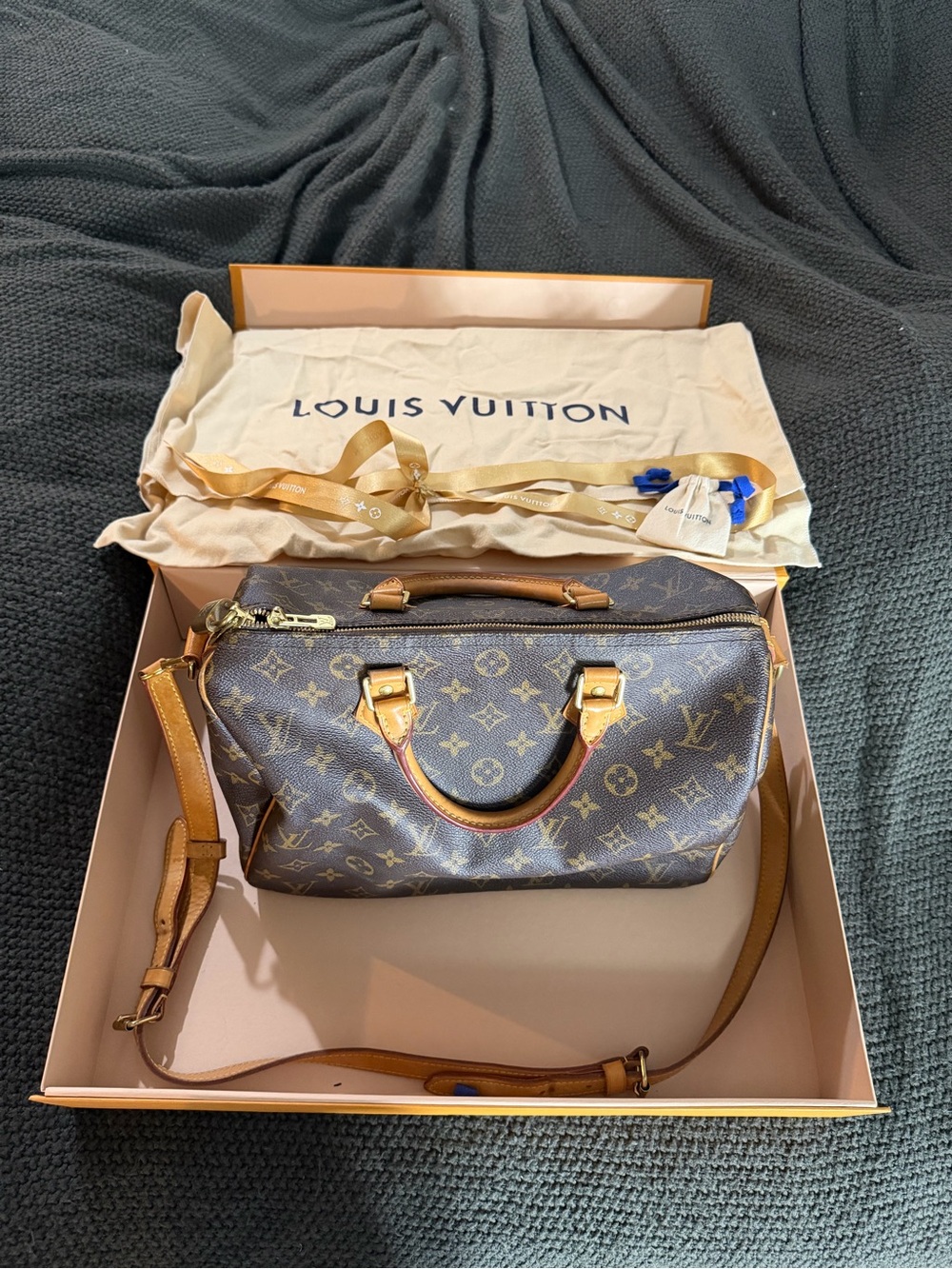 Louis Vuitton Speedy Bandouliere 30